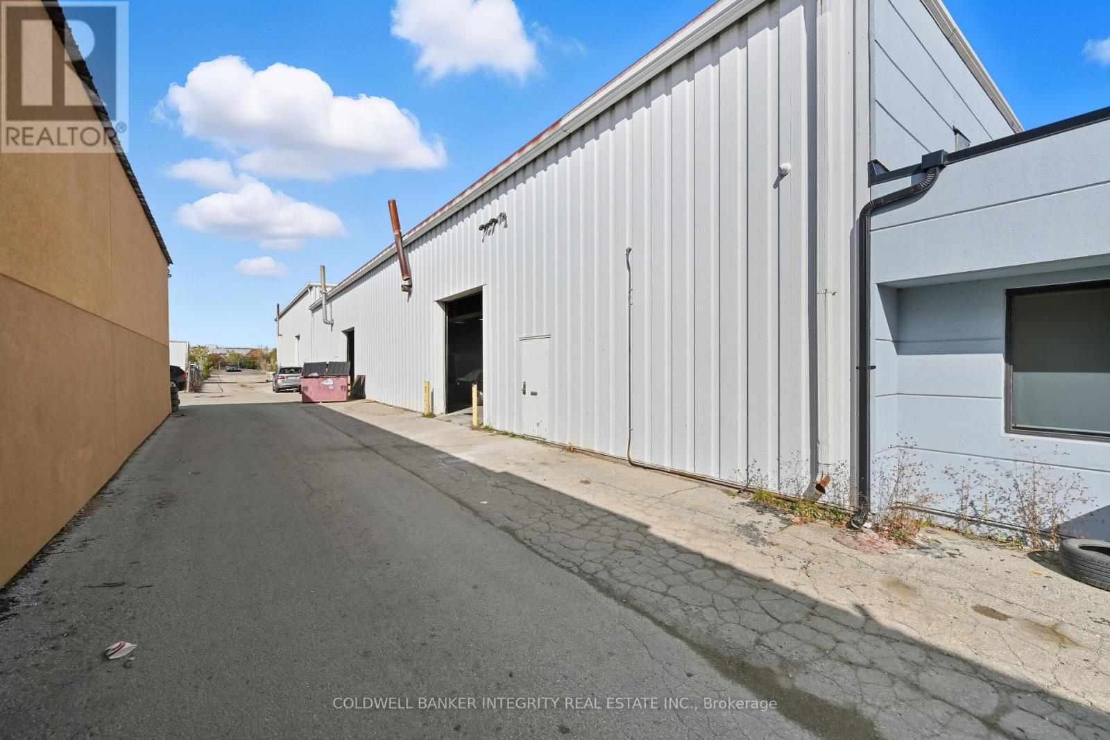 Building - 1135 Speers Road, Oakville, Ontario  L6L 2X5 - Photo 31 - W12479256