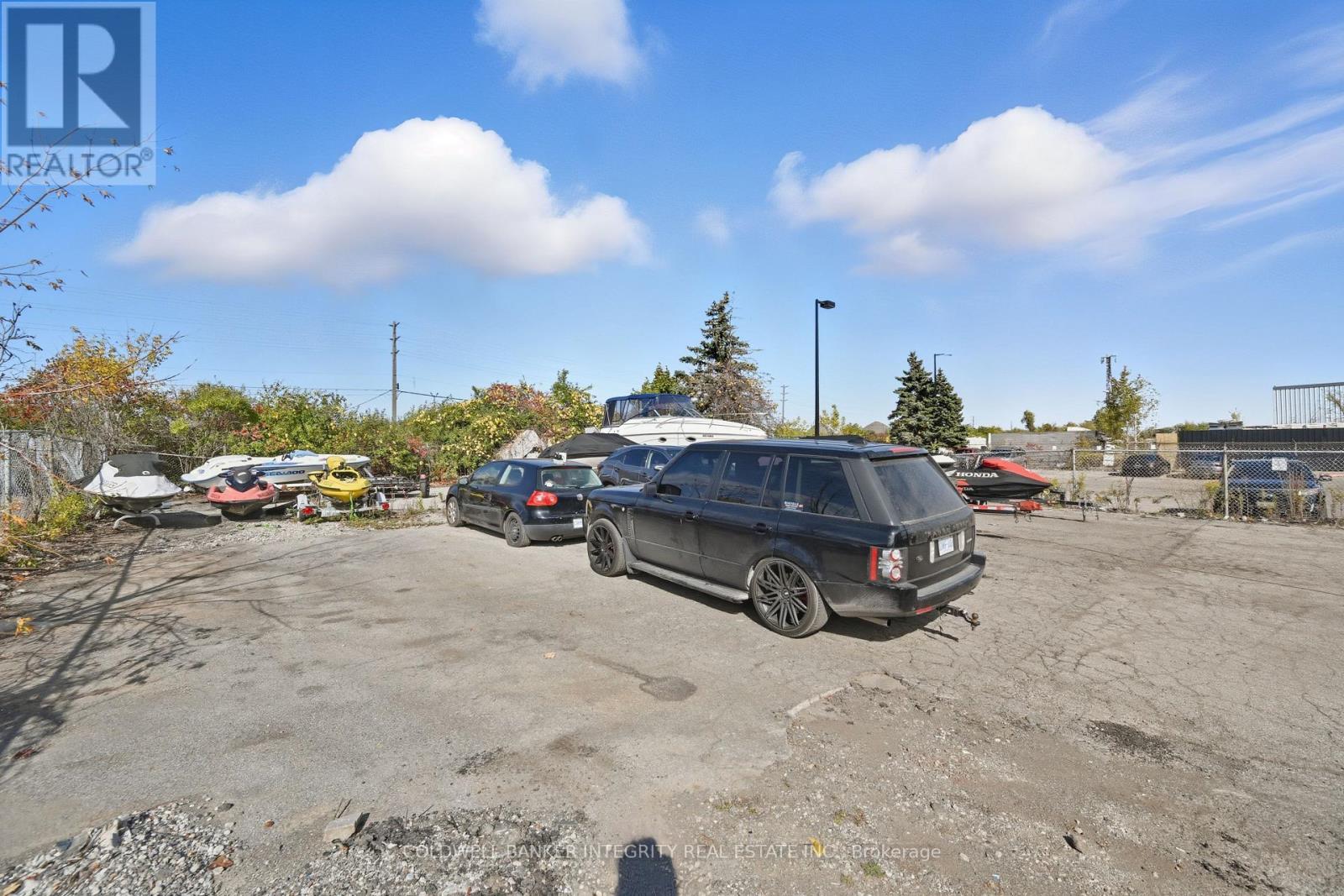 Building - 1135 Speers Road, Oakville, Ontario  L6L 2X5 - Photo 5 - W12479256