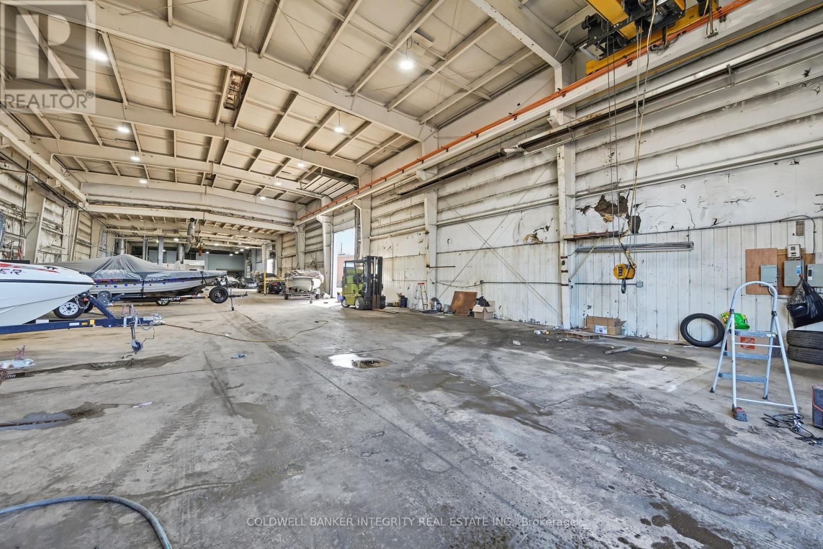 Building - 1135 Speers Road, Oakville, Ontario  L6L 2X5 - Photo 8 - W12479256