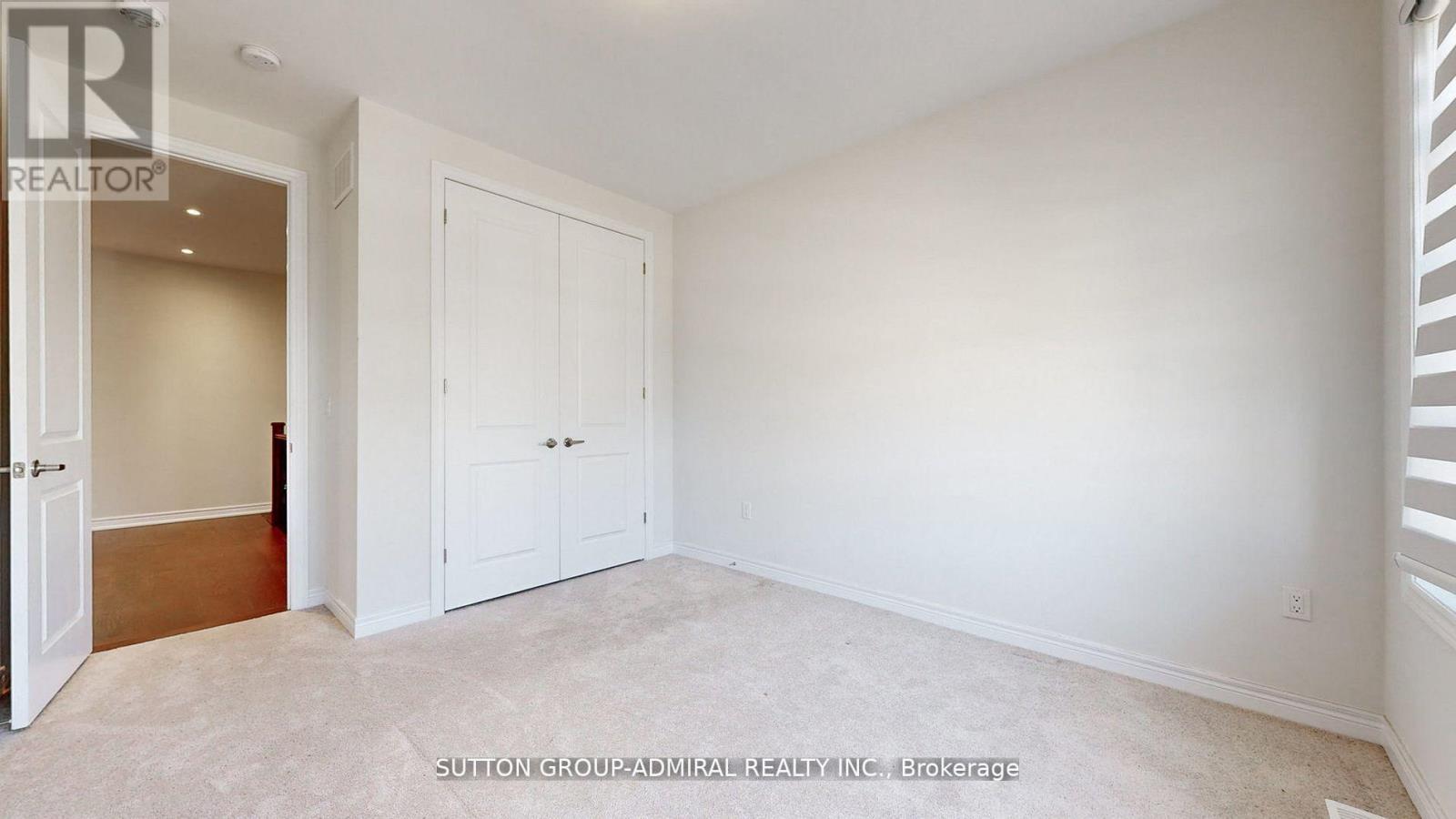 34 Carnegie Drive, Oakville, Ontario  L6H 0V8 - Photo 22 - W12479264