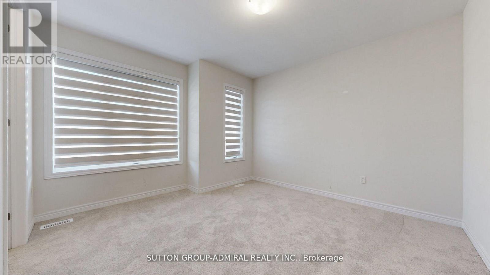 34 Carnegie Drive, Oakville, Ontario  L6H 0V8 - Photo 23 - W12479264