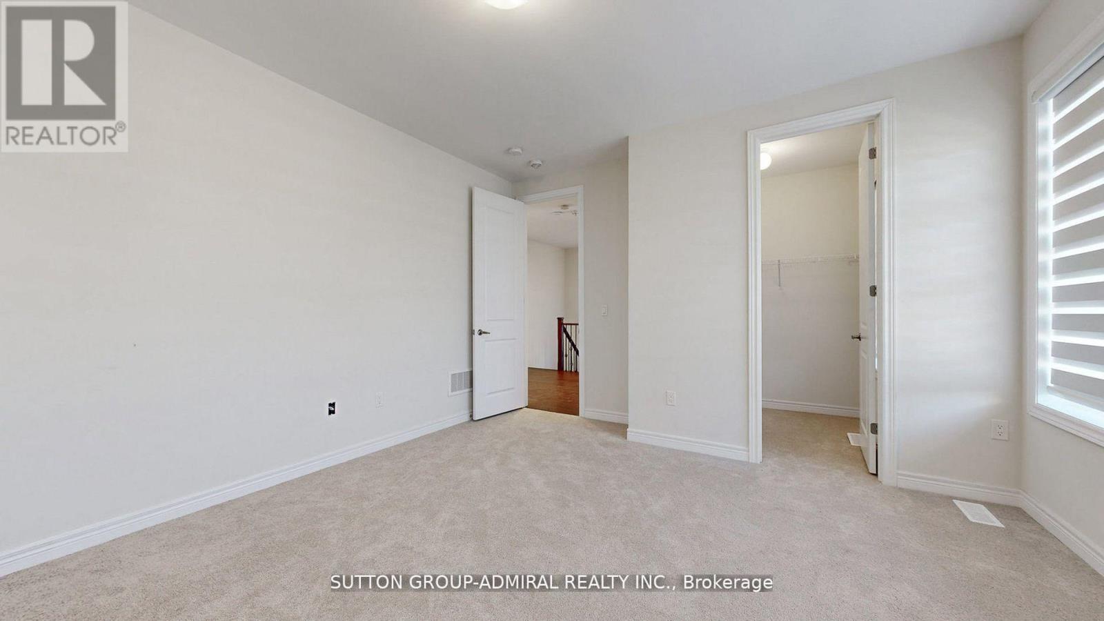 34 Carnegie Drive, Oakville, Ontario  L6H 0V8 - Photo 24 - W12479264