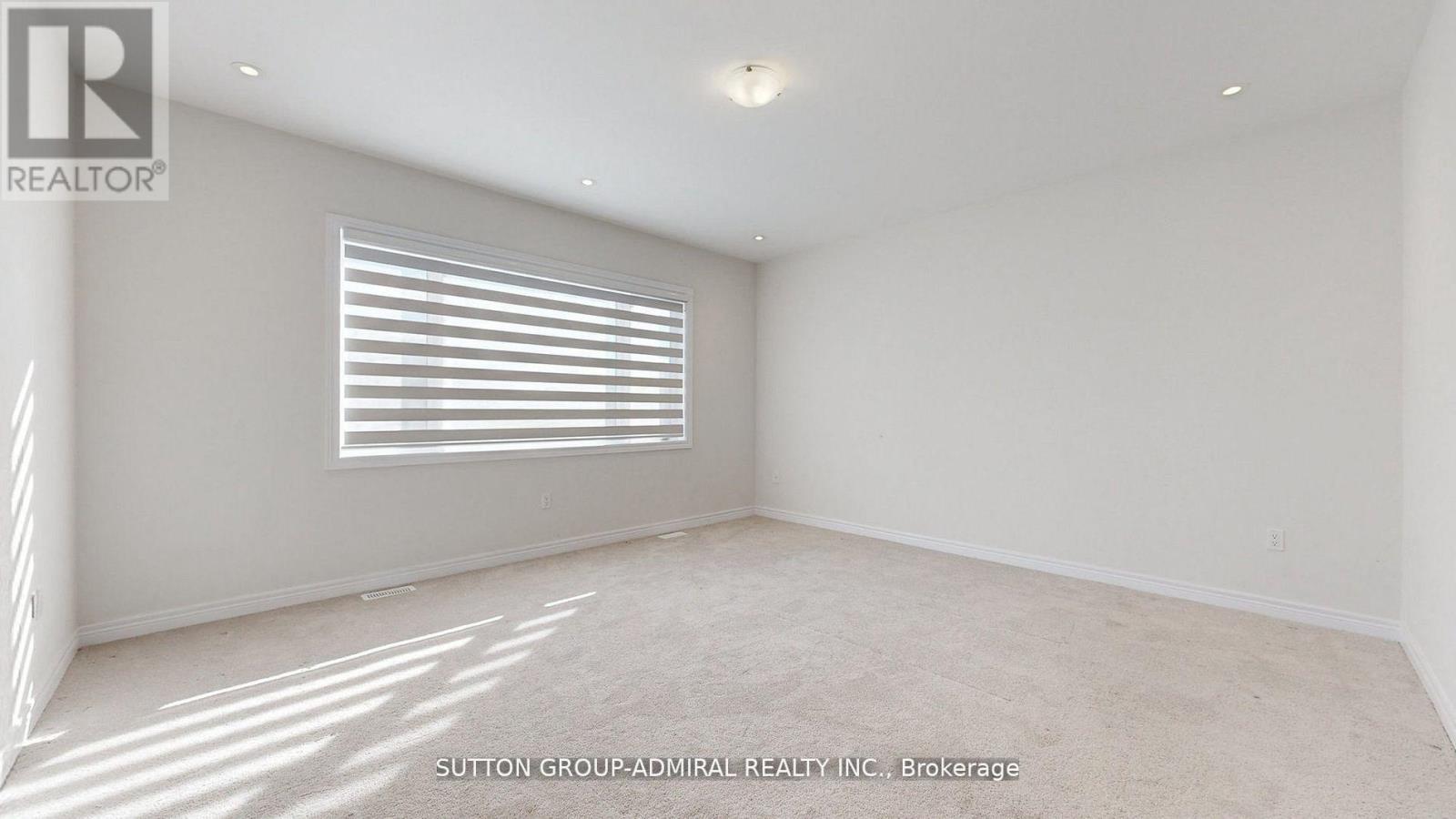 34 Carnegie Drive, Oakville, Ontario  L6H 0V8 - Photo 27 - W12479264