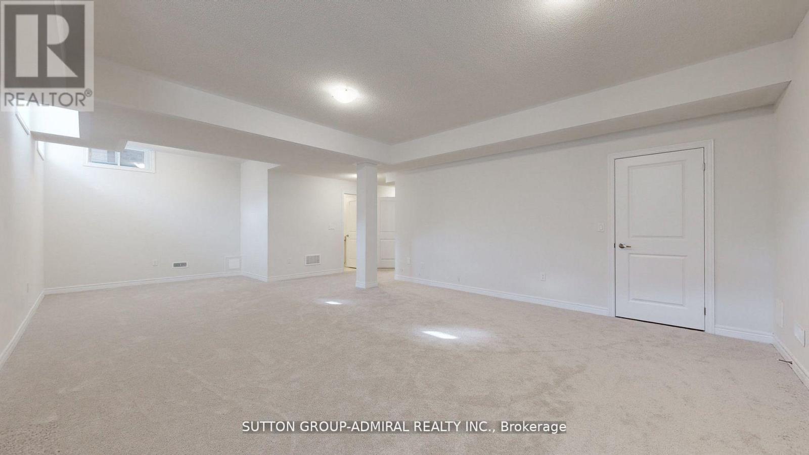 34 Carnegie Drive, Oakville, Ontario  L6H 0V8 - Photo 35 - W12479264