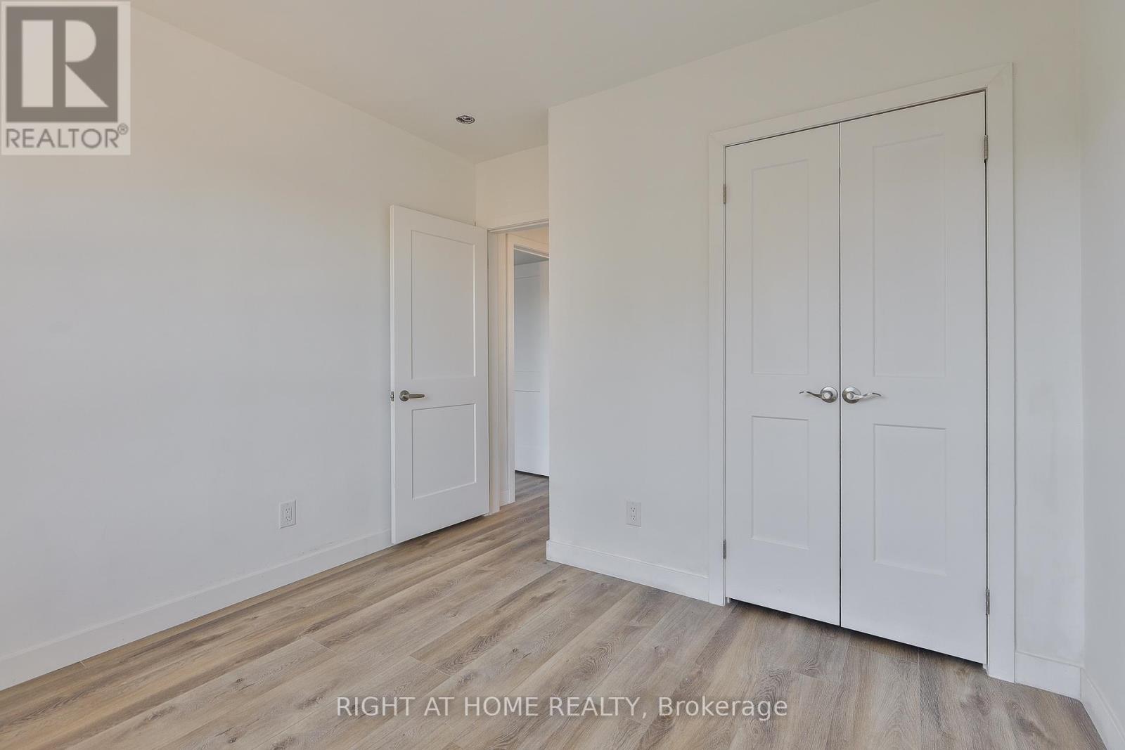 8 - 2841 Keele Street, Toronto, Ontario  M3M 2G7 - Photo 14 - W12479274