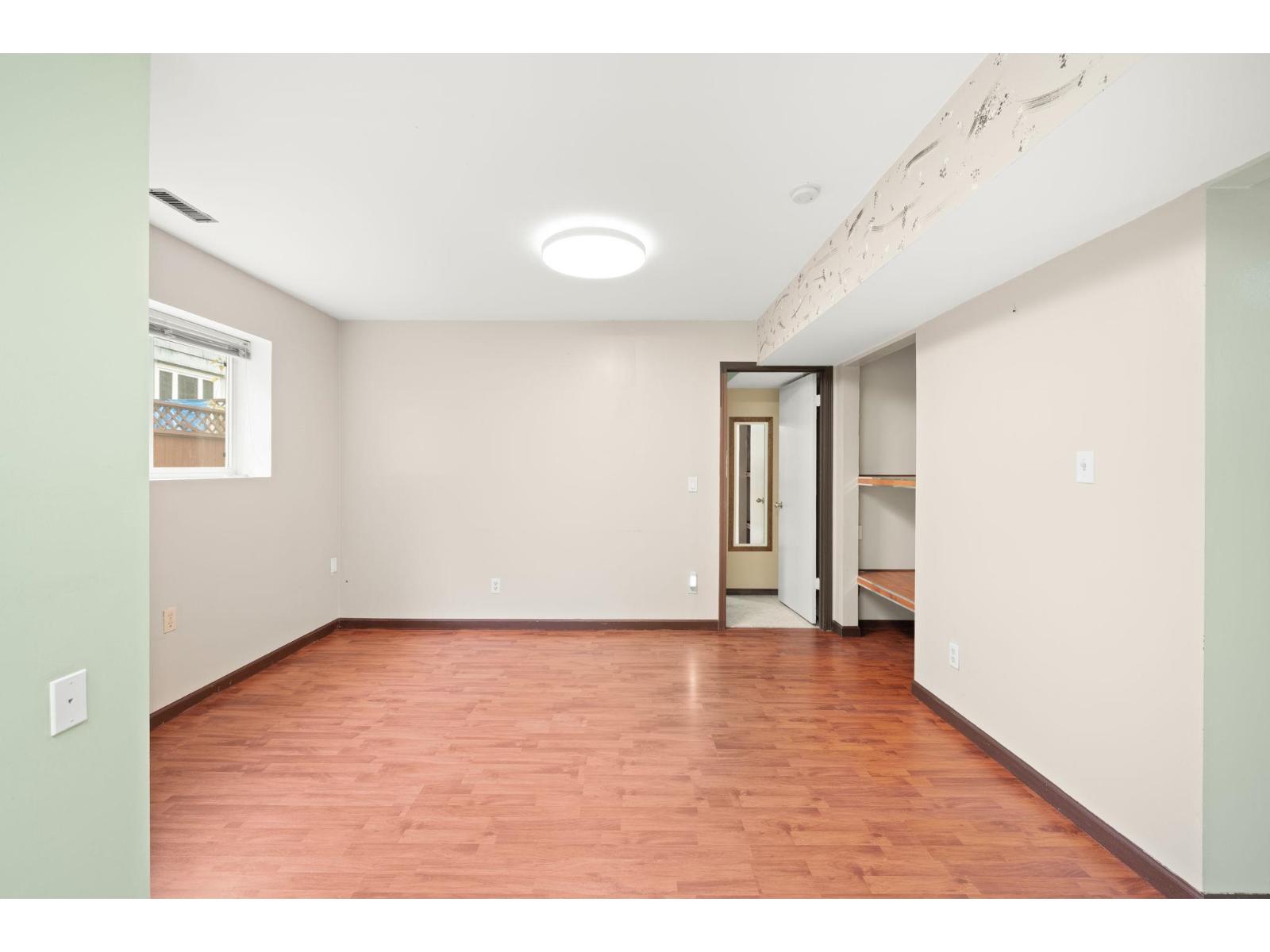 12851 104 Avenue, Surrey, British Columbia  V3T 1T3 - Photo 8 - R3061498