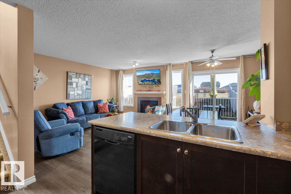 1853 28 St Nw, Edmonton, Alberta  T6T 0N5 - Photo 14 - E4463260