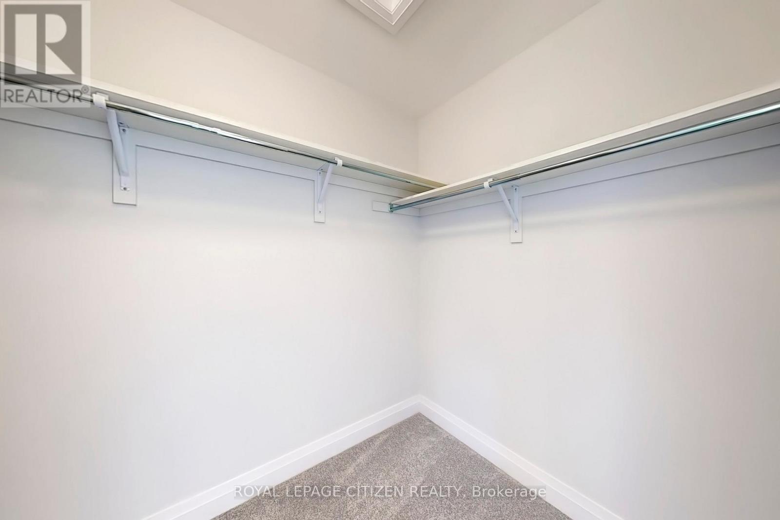 71 Butler Boulevard, Kawartha Lakes, Ontario  K9V 6A9 - Photo 37 - X12479235