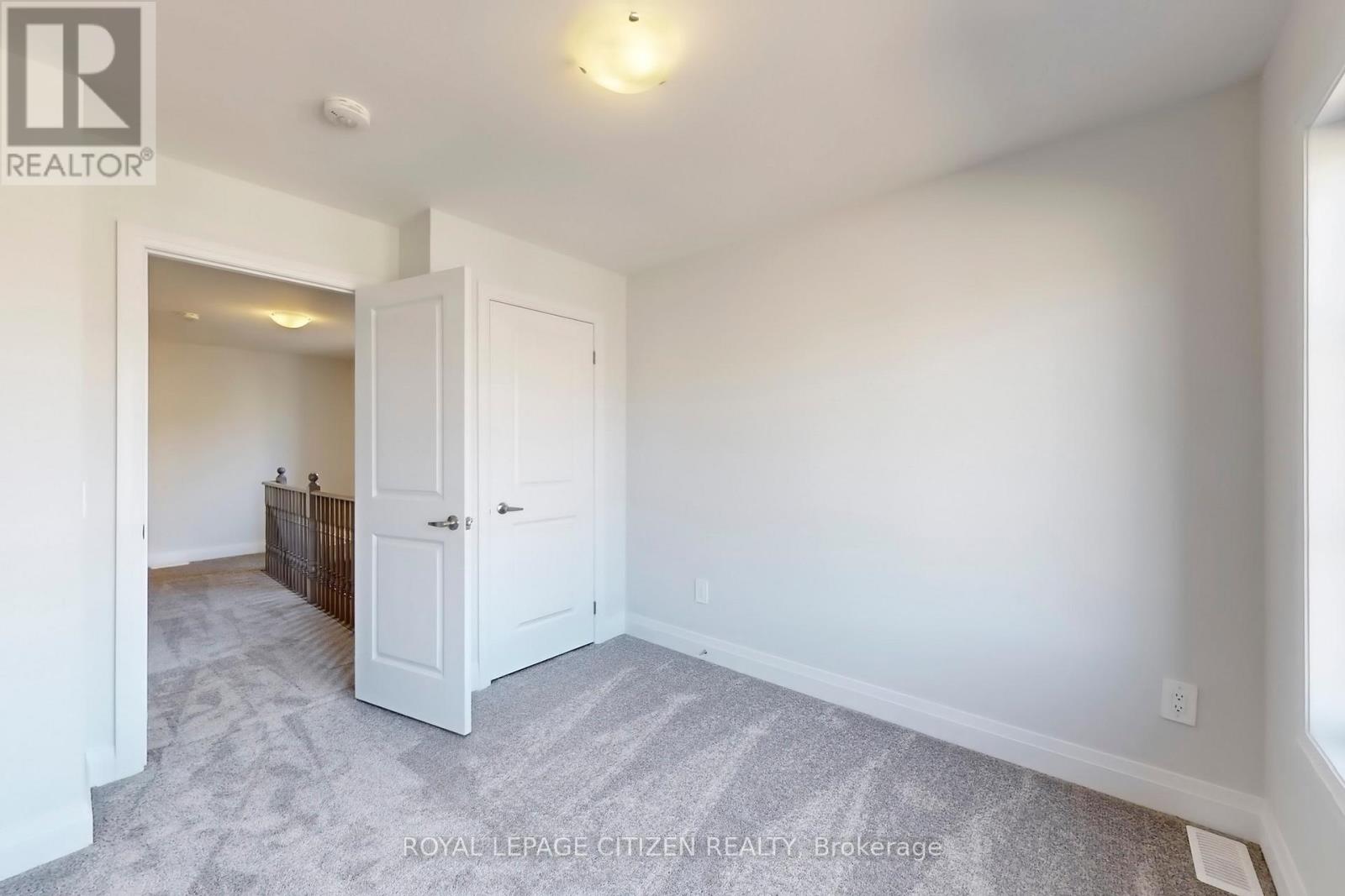 71 Butler Boulevard, Kawartha Lakes, Ontario  K9V 6A9 - Photo 40 - X12479235