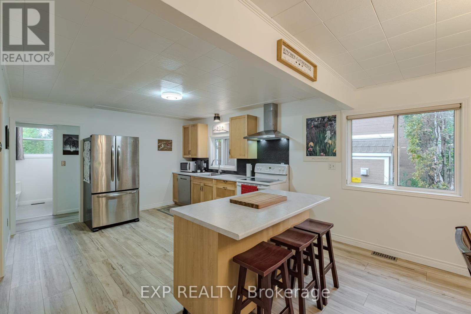 15 Park Lane Crescent, Norfolk, Ontario  N0E 1T0 - Photo 15 - X12479272