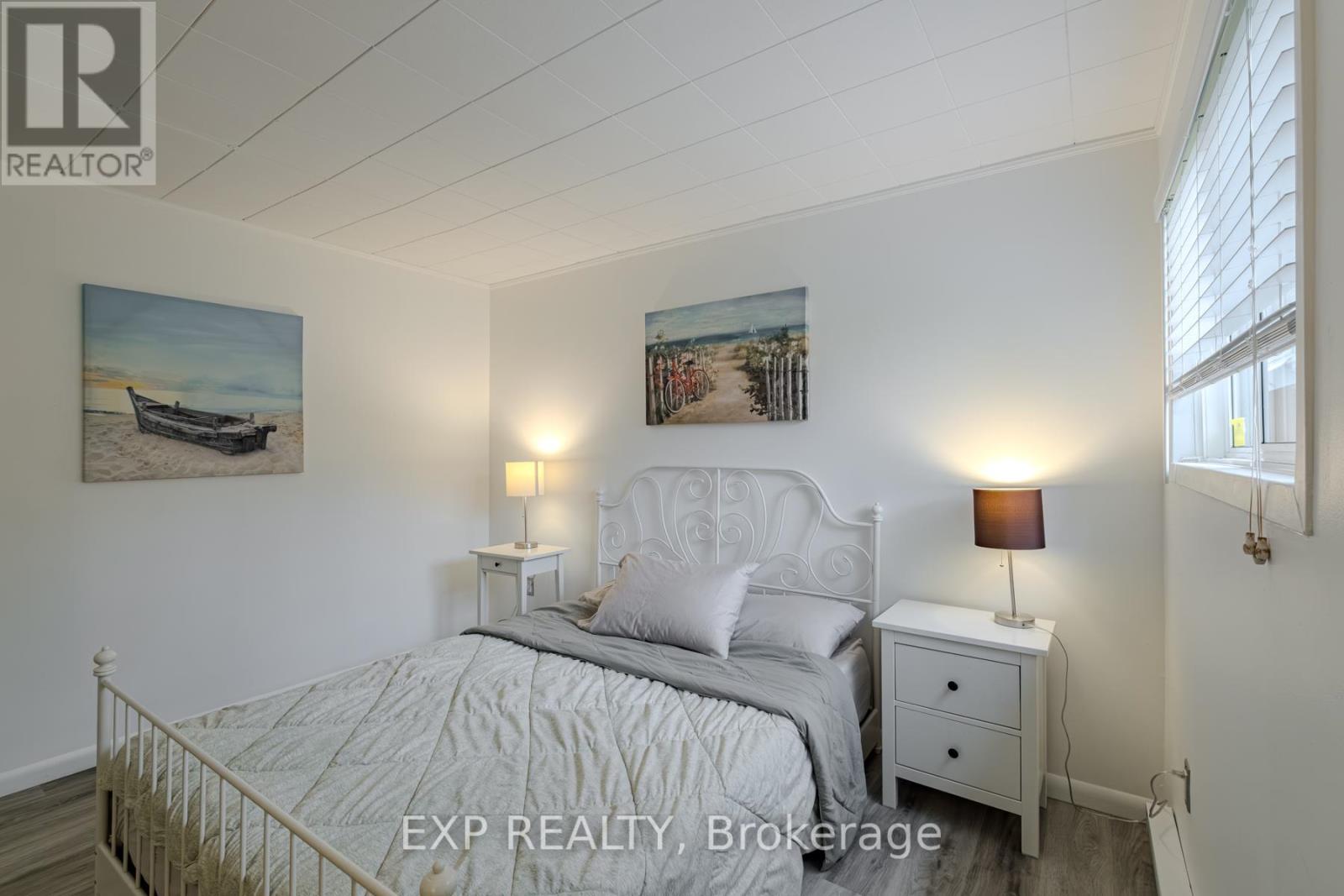 15 Park Lane Crescent, Norfolk, Ontario  N0E 1T0 - Photo 23 - X12479272