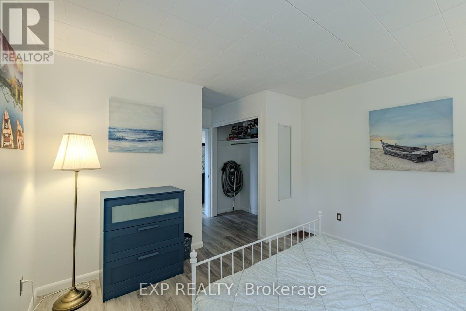 15 Park Lane Crescent, Norfolk, Ontario  N0E 1T0 - Photo 24 - X12479272