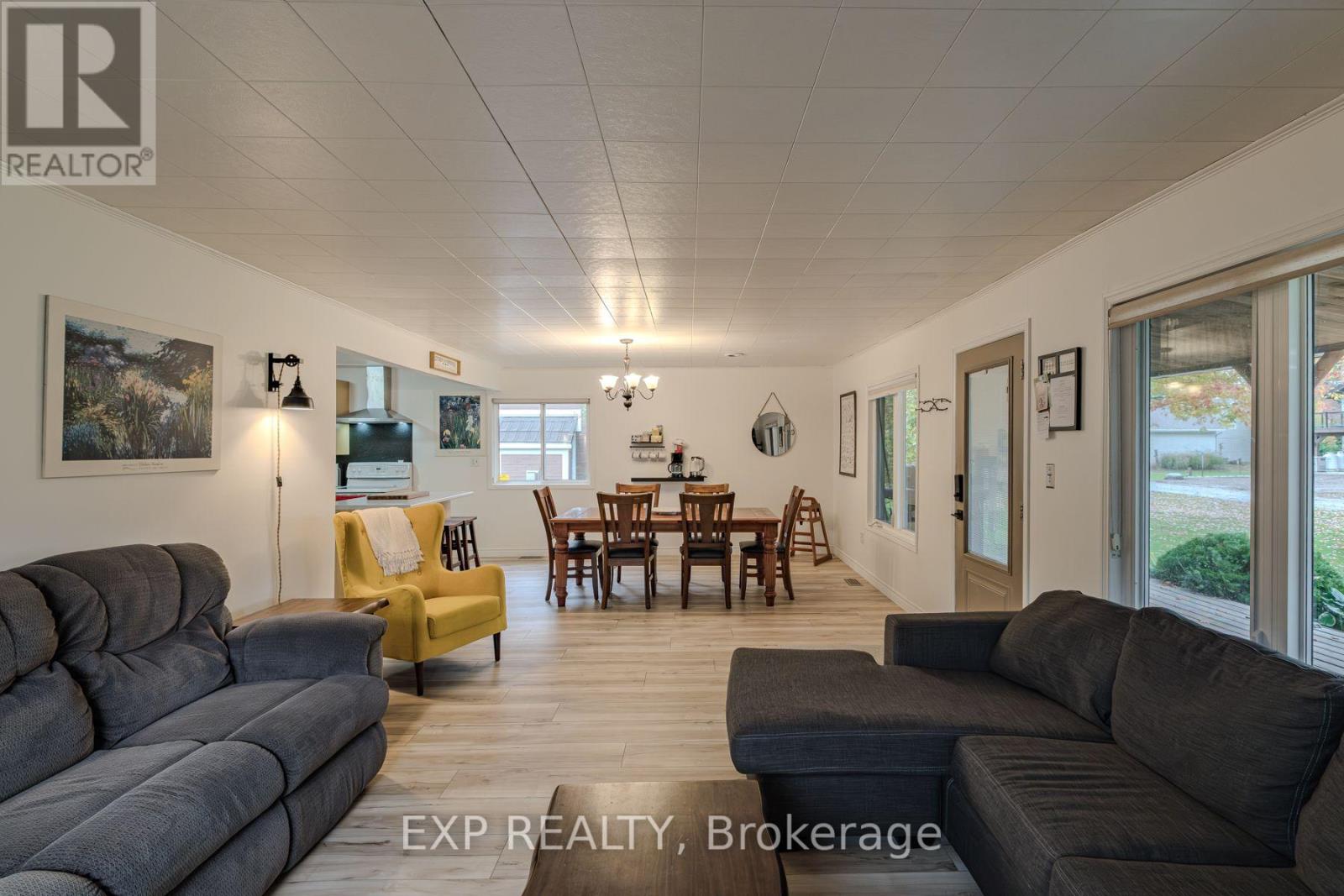 15 Park Lane Crescent, Norfolk, Ontario  N0E 1T0 - Photo 7 - X12479272