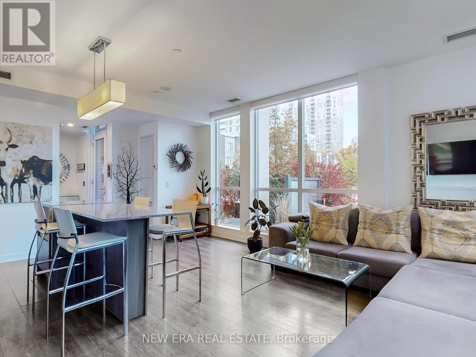 152 Sumach Street, Toronto, Ontario  M5A 3K2 - Photo 2 - C12479313