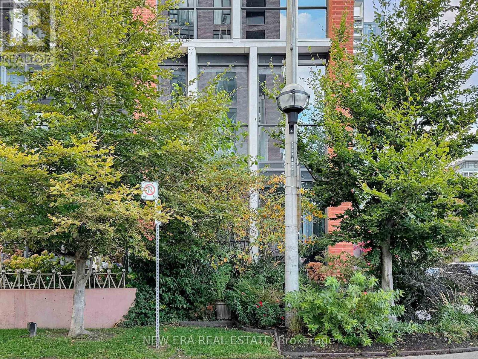 152 Sumach Street, Toronto, Ontario  M5A 3K2 - Photo 21 - C12479313