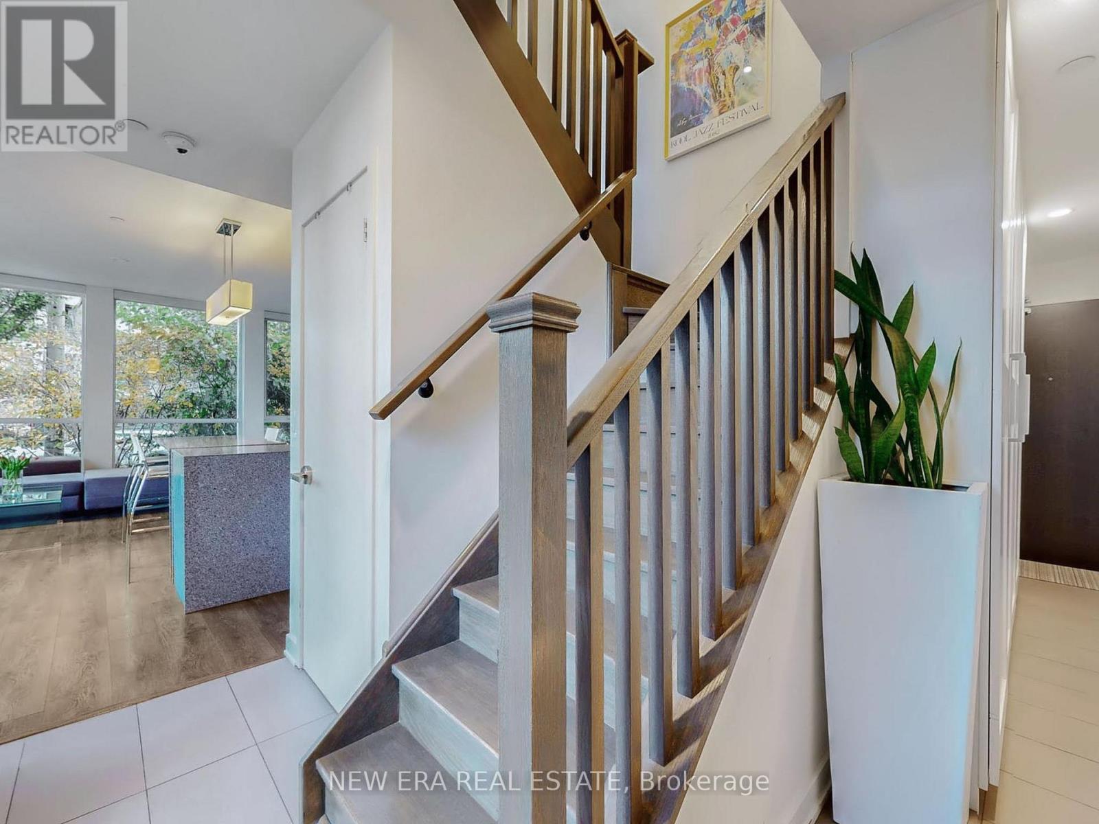 152 Sumach Street, Toronto, Ontario  M5A 3K2 - Photo 7 - C12479313