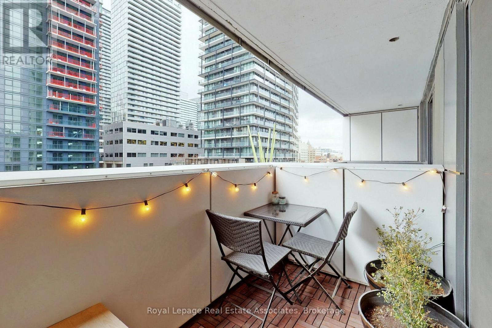 714 - 318 Richmond Street W, Toronto, Ontario  M5V 1X2 - Photo 23 - C12479370
