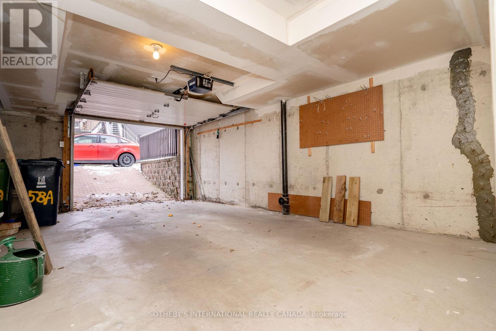 58a Poulett Street, Toronto, Ontario  M5A 1Z5 - Photo 35 - C12479385