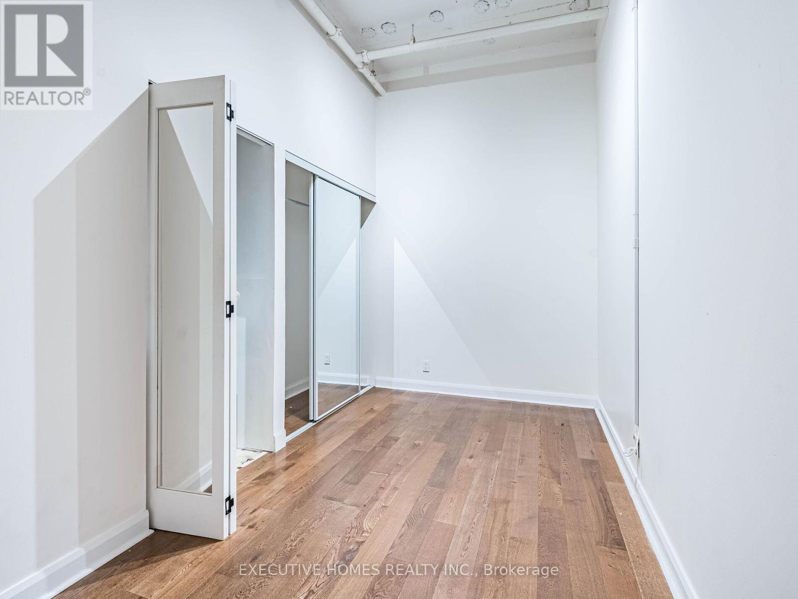 1004 - 700 King Street W, Toronto, Ontario  M5V 2Y6 - Photo 28 - C12479390