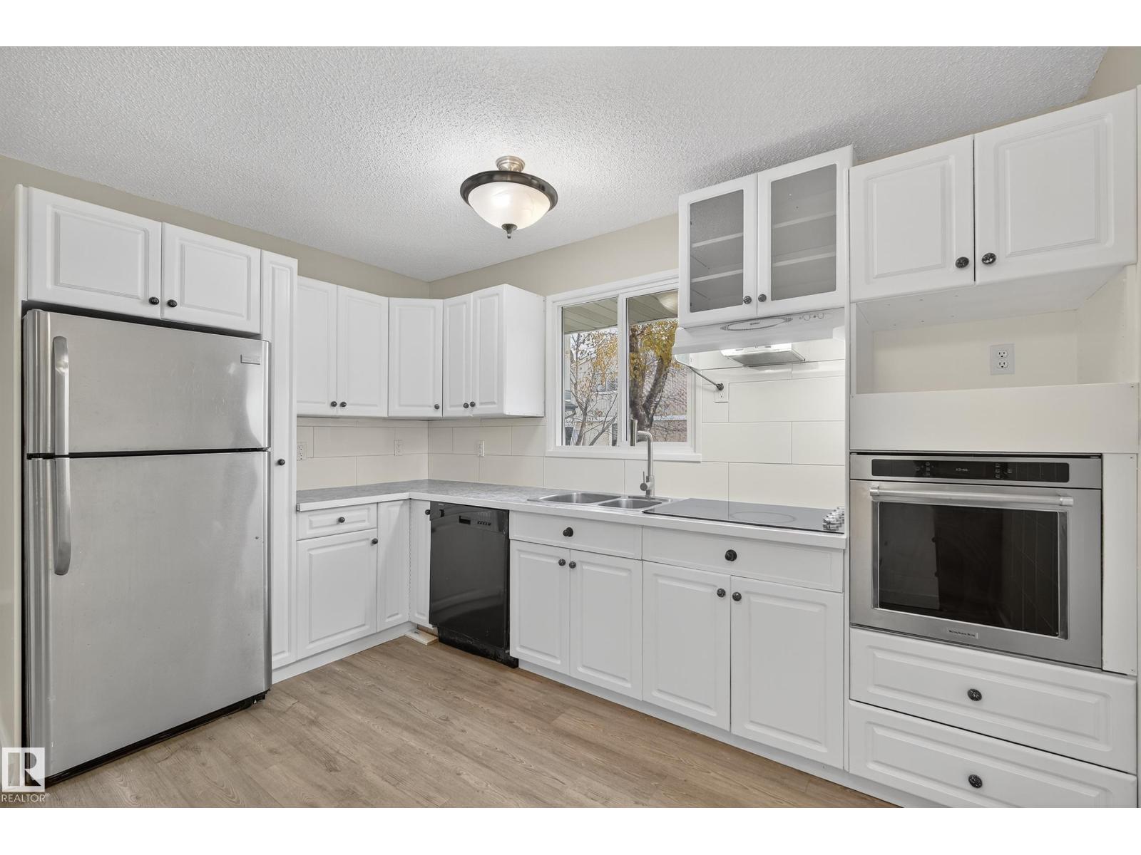 8421 Mill Woods Rd Nw, Edmonton, Alberta  T6K 2P6 - Photo 4 - E4463258