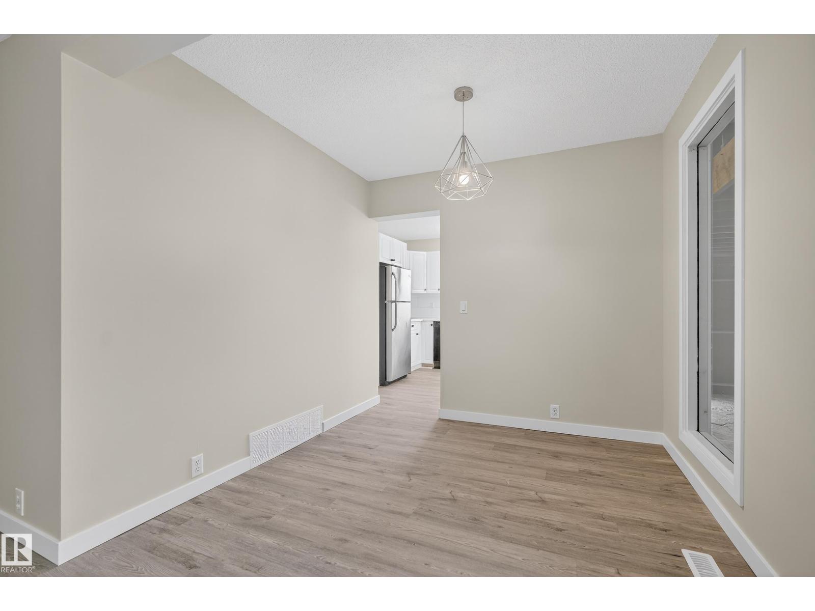 8421 Mill Woods Rd Nw, Edmonton, Alberta  T6K 2P6 - Photo 8 - E4463258