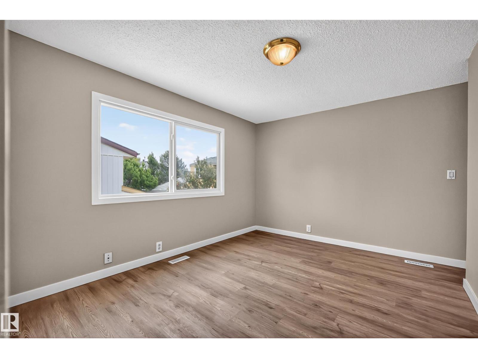 8421 Mill Woods Rd Nw, Edmonton, Alberta  T6K 2P6 - Photo 14 - E4463258