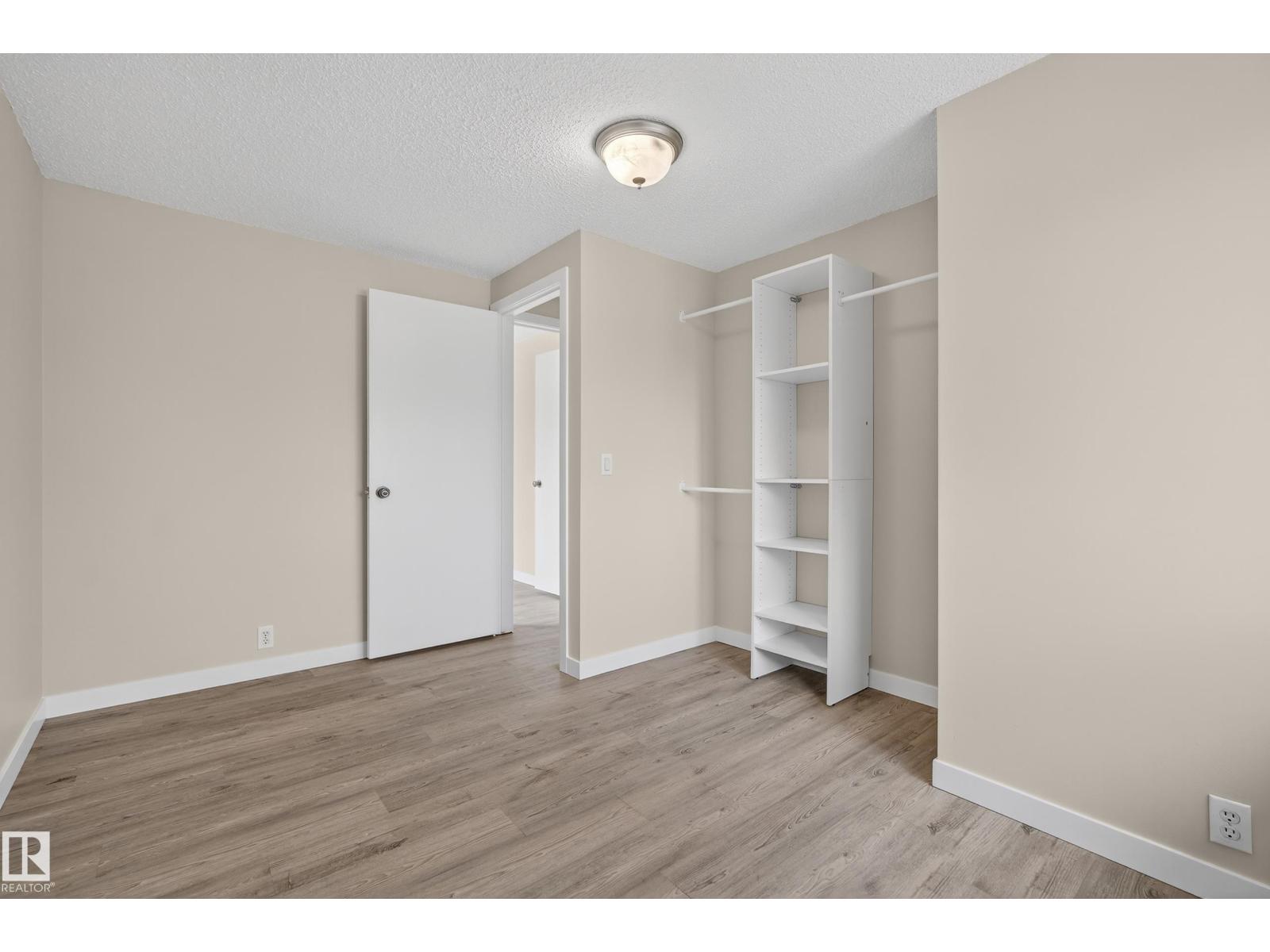 8421 Mill Woods Rd Nw, Edmonton, Alberta  T6K 2P6 - Photo 22 - E4463258