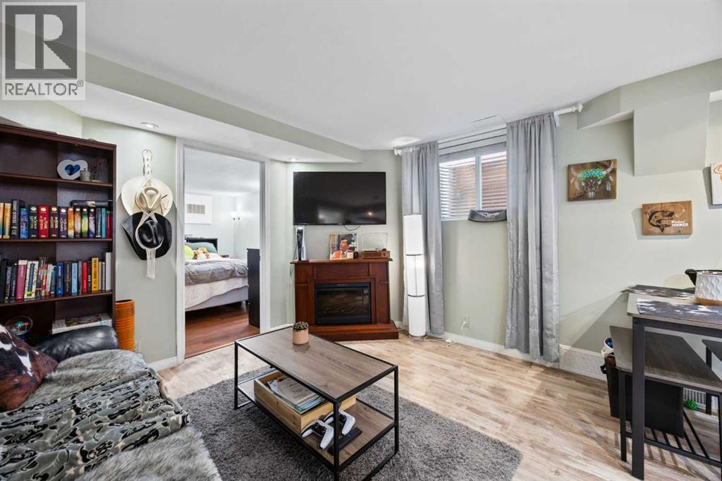 70 Downey Road, Okotoks, Alberta  T1S 1H7 - Photo 33 - A2240964