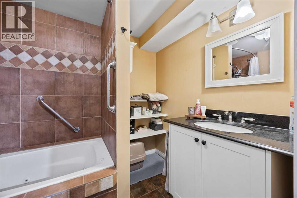 70 Downey Road, Okotoks, Alberta  T1S 1H7 - Photo 36 - A2240964