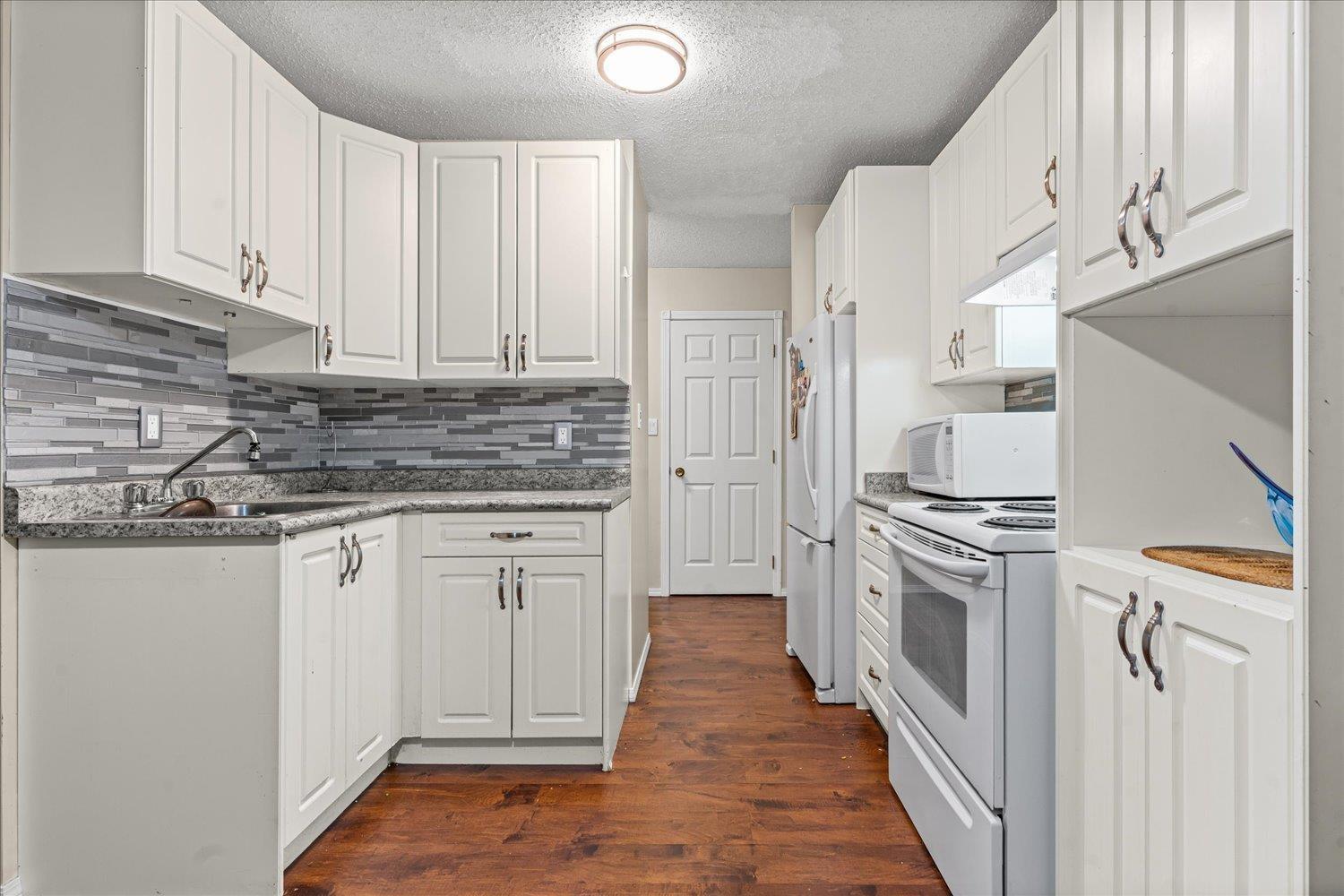 109 9175 Mary Street, Chilliwack Proper West, Chilliwack, British Columbia  V2P 4H7 - Photo 12 - R3061426