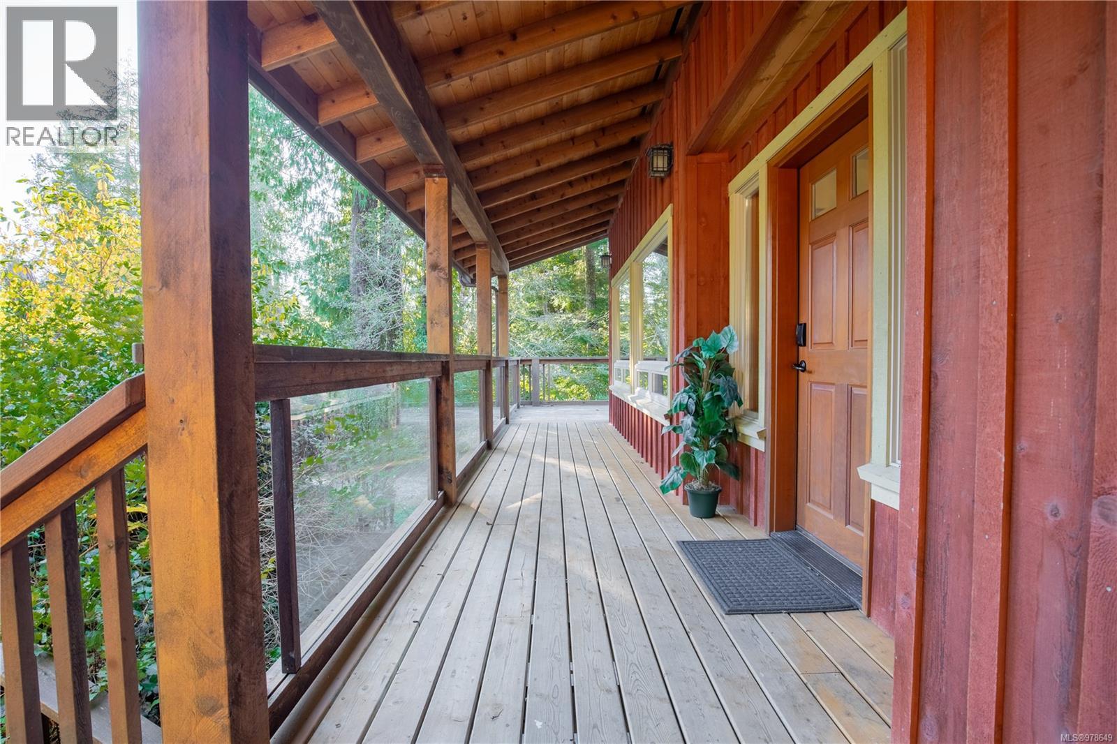 1027 Jensens Bay Rd, Tofino, British Columbia V0R 2Z0 - Photo 31 - 978649