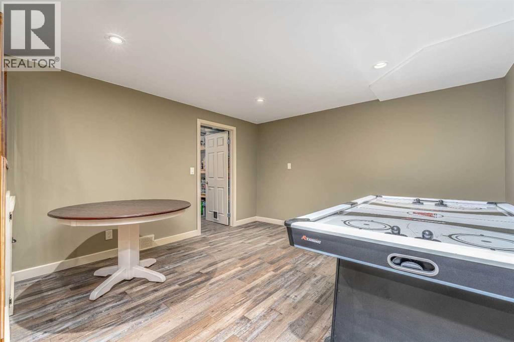 32 Aventerra Way, Rural Rocky View County, Alberta  T3Z 0B1 - Photo 45 - A2242379