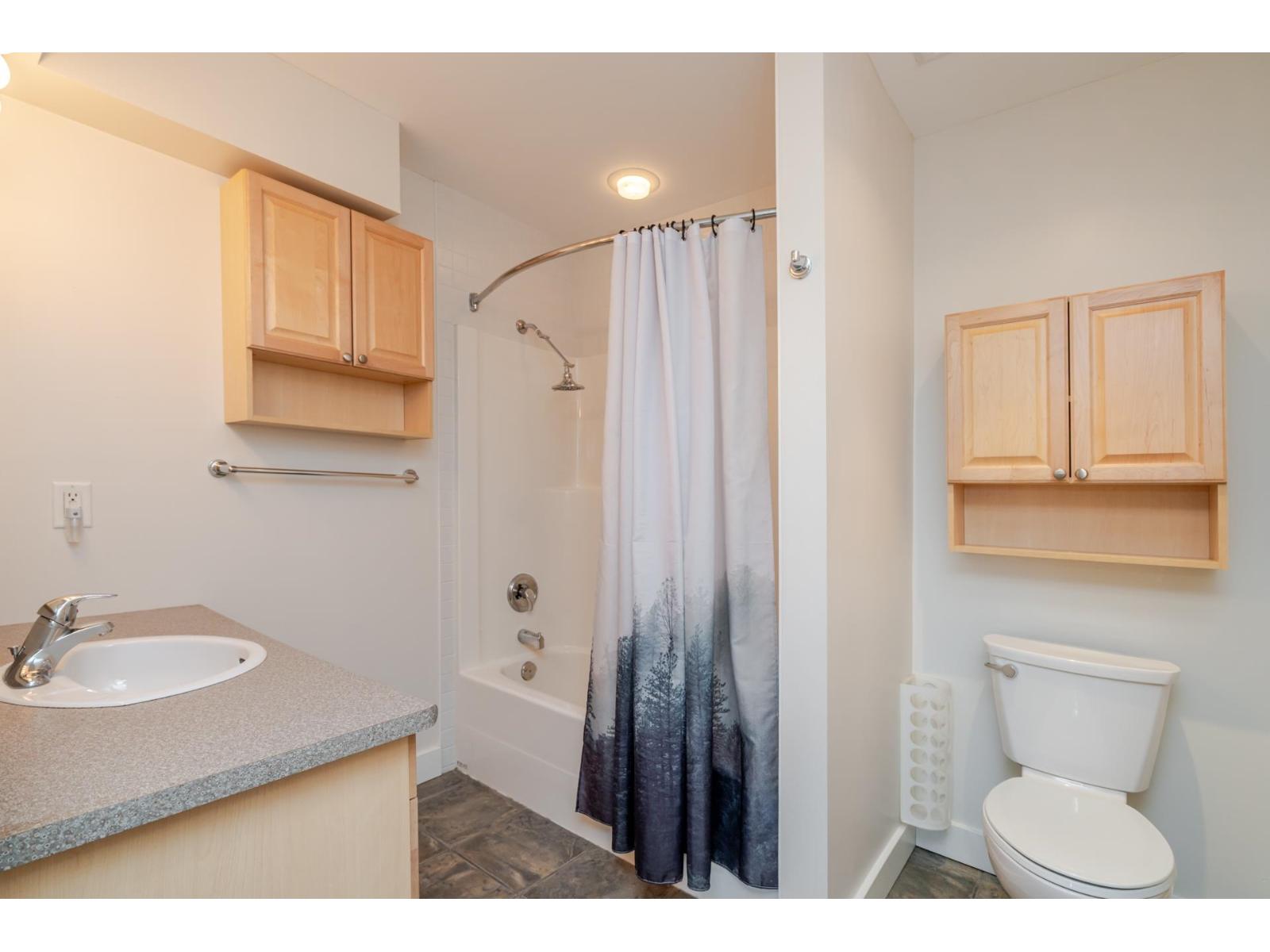 32923 Clayburn Road, Abbotsford, British Columbia  V4X 1W7 - Photo 37 - R3061348