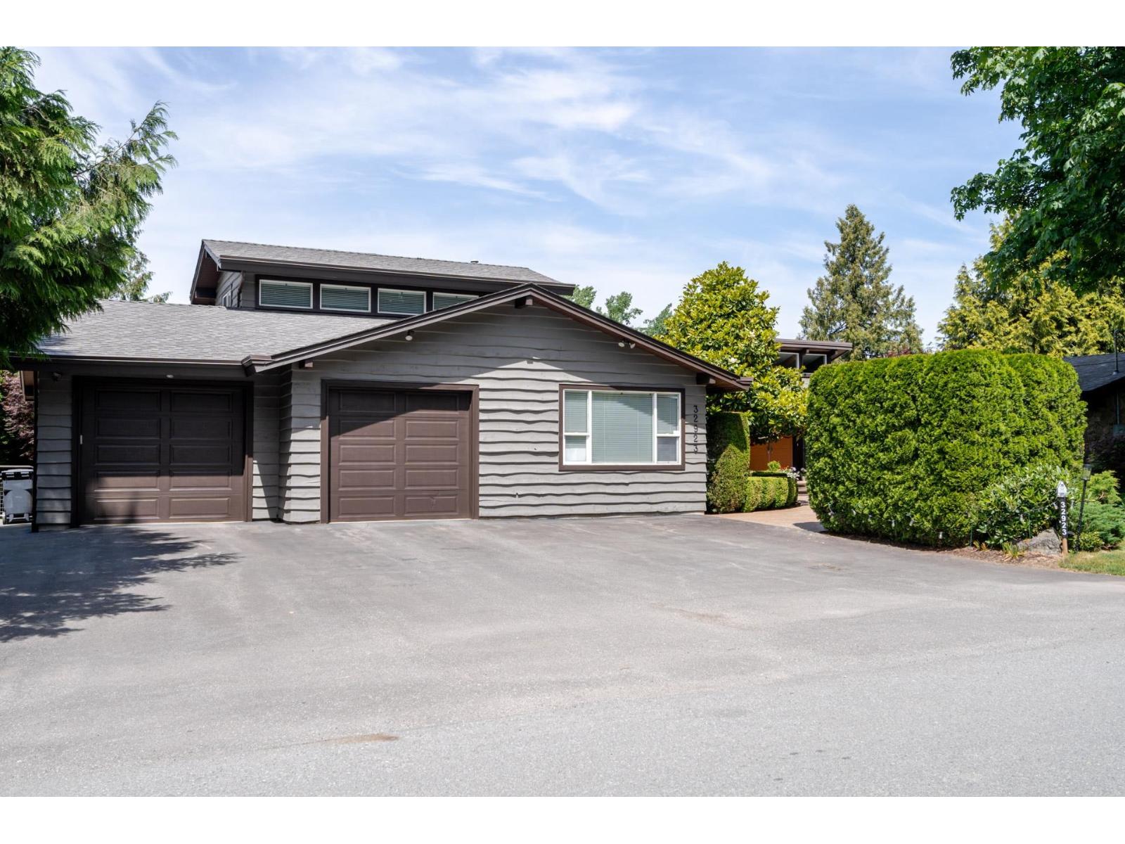 32923 Clayburn Road, Abbotsford, British Columbia  V4X 1W7 - Photo 3 - R3061348