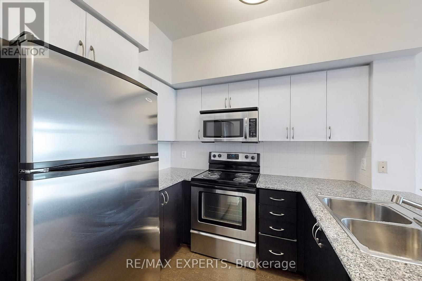 1401 - 20 North Park Road, Vaughan, Ontario  L4J 0G7 - Photo 10 - N12479308