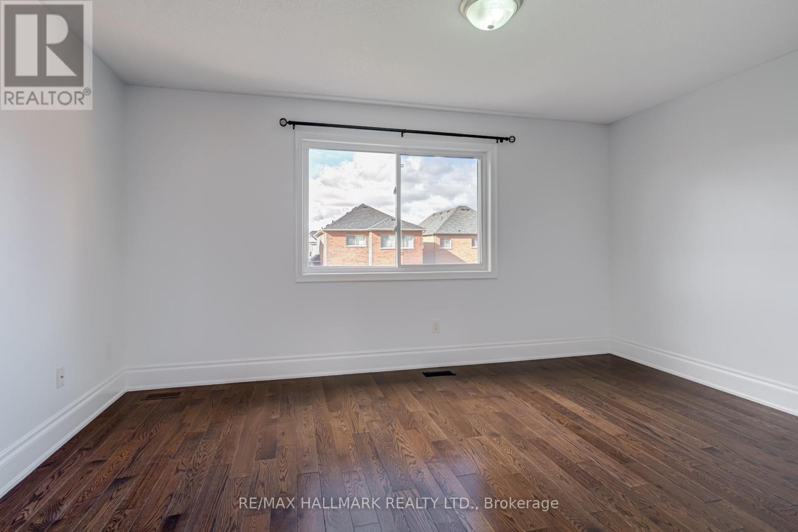 125 Faris Street, Bradford West Gwillimbury, Ontario  L3Z 0C6 - Photo 24 - N12479316