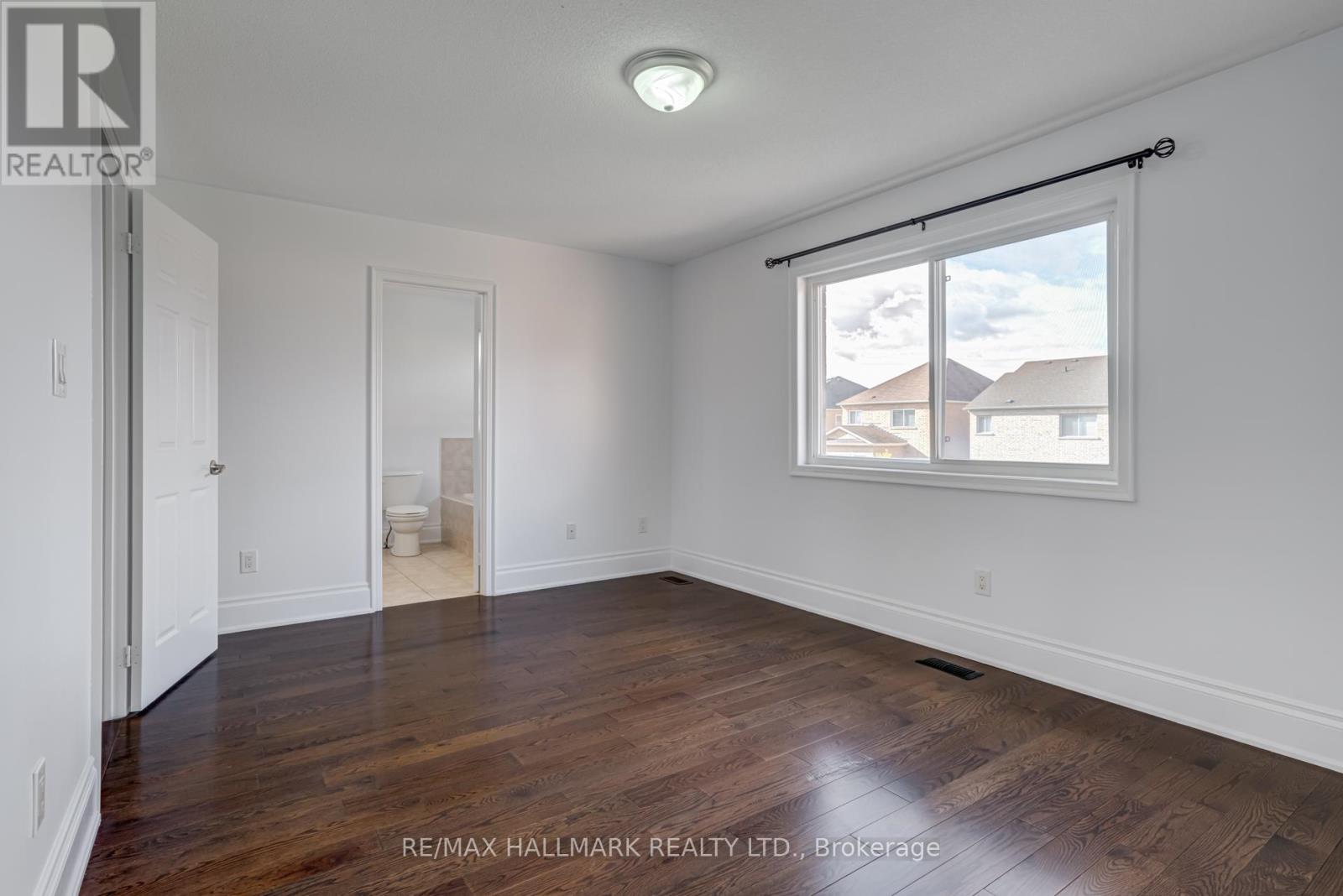 125 Faris Street, Bradford West Gwillimbury, Ontario  L3Z 0C6 - Photo 26 - N12479316