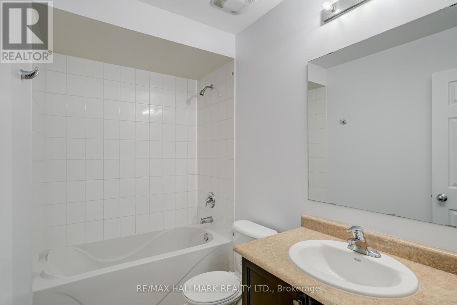 125 Faris Street, Bradford West Gwillimbury, Ontario  L3Z 0C6 - Photo 36 - N12479316