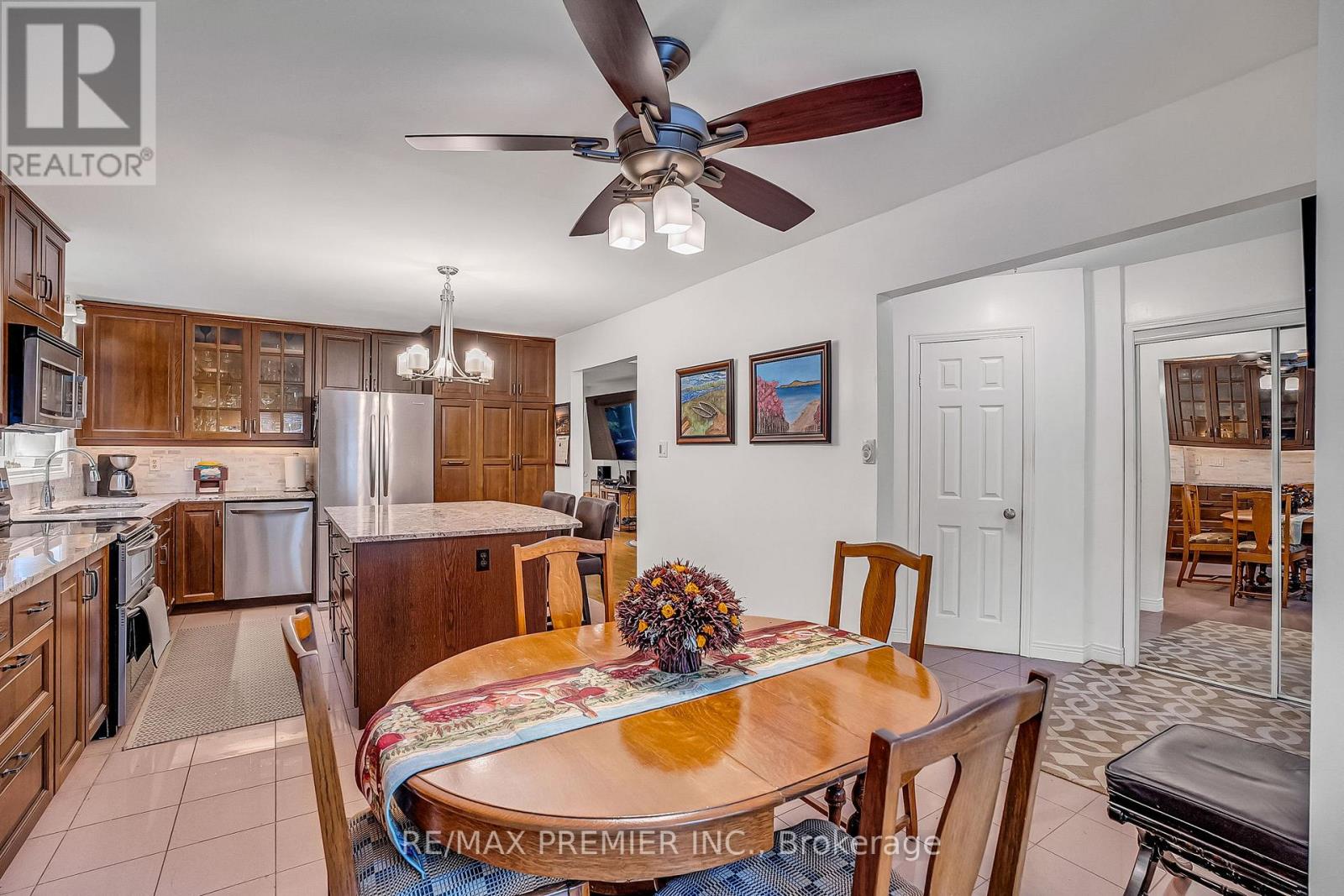 31 James Street, Vaughan, Ontario  L4L 1X6 - Photo 8 - N12479348