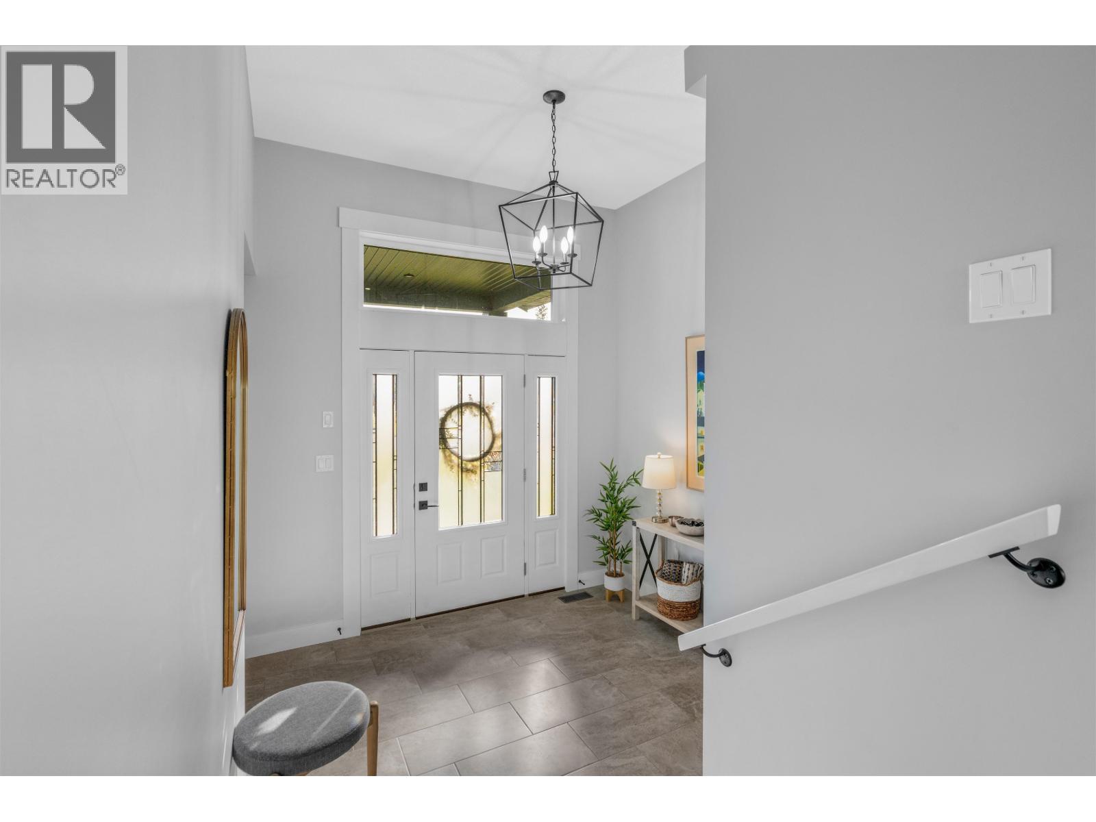 7006 Stonecreek Place, Prince George, British Columbia  V2N 0H2 - Photo 3 - R3061172