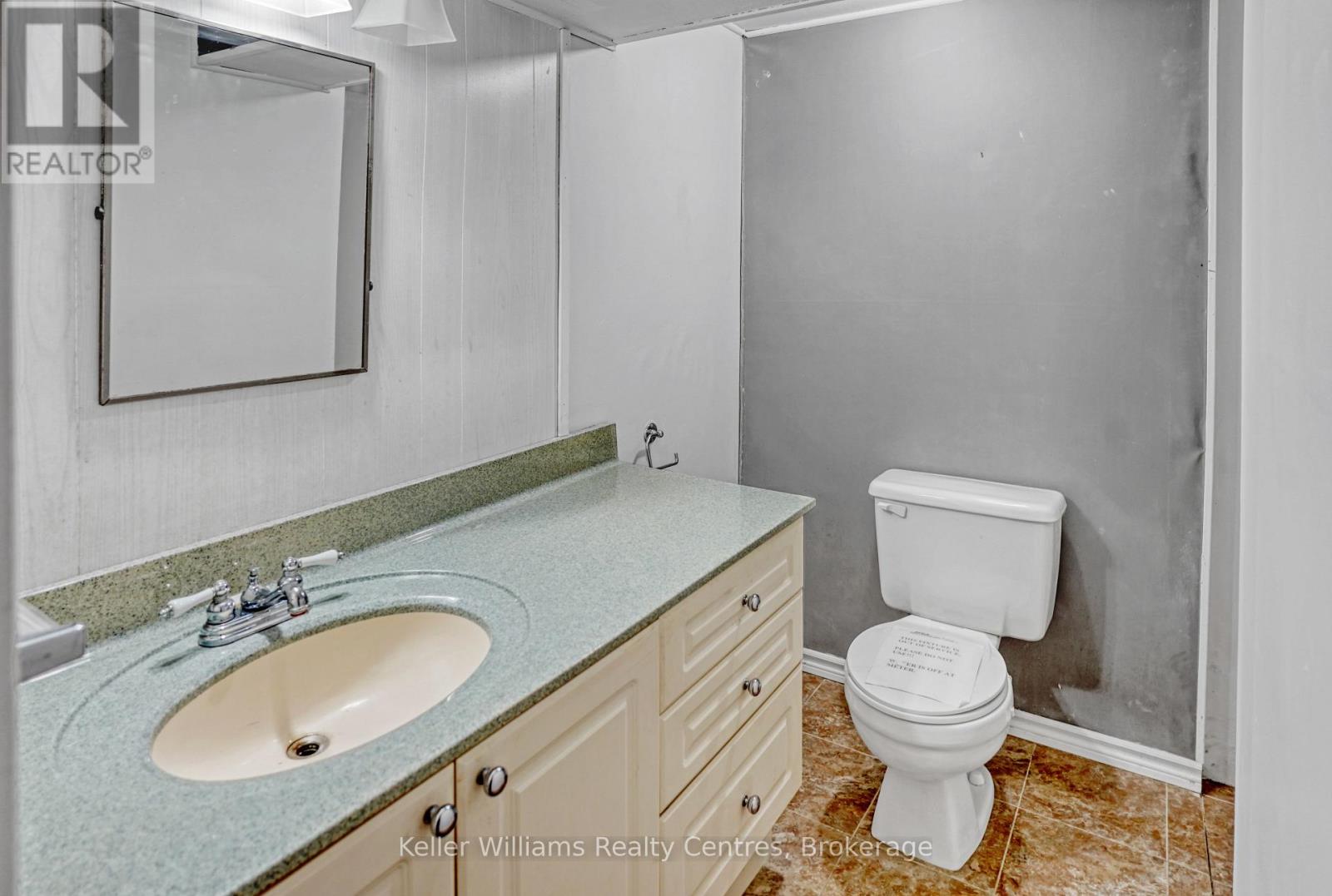 470 7th Street, Hanover, Ontario  N4N 2J4 - Photo 35 - X12479426