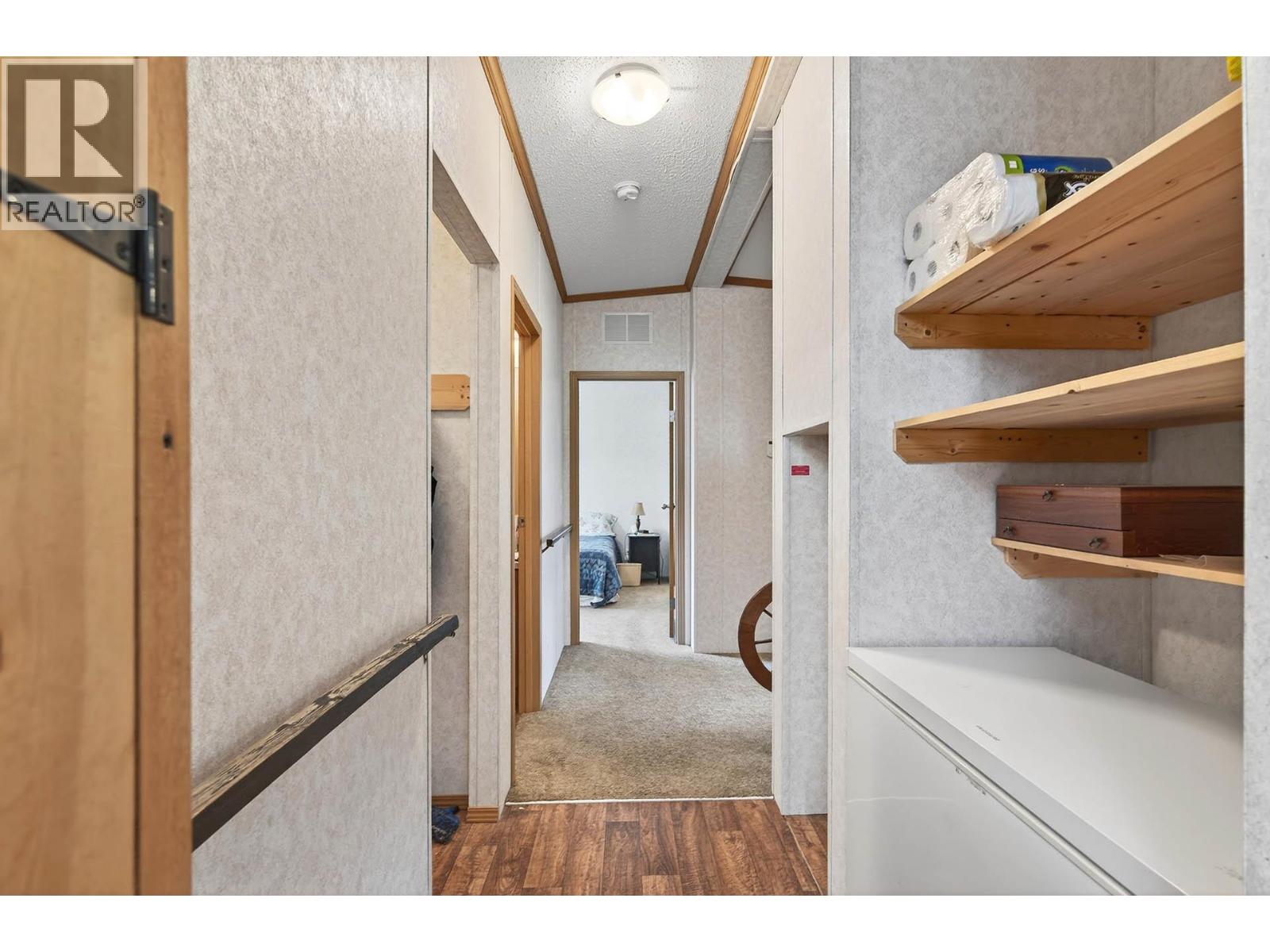 436 Hydro Road, Clearwater, British Columbia  V0E 1N1 - Photo 13 - 10366417