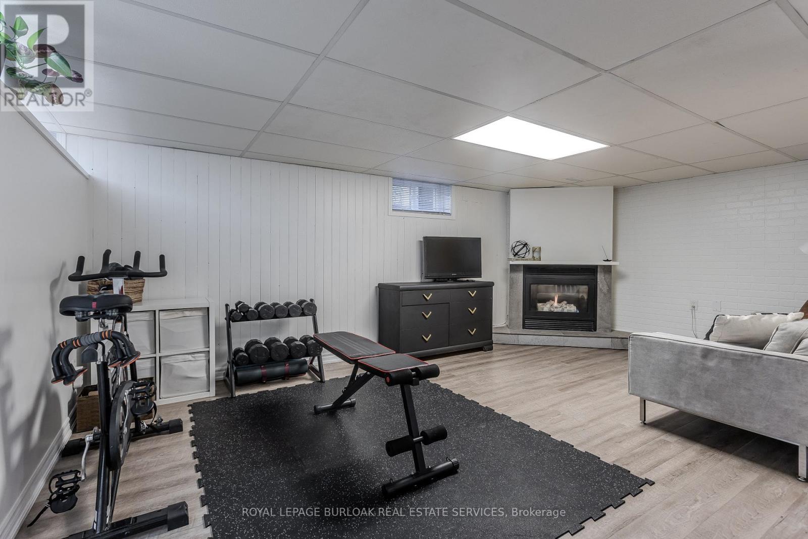 333 St Paul Street, Burlington, Ontario  L7R 3K2 - Photo 35 - W12479284