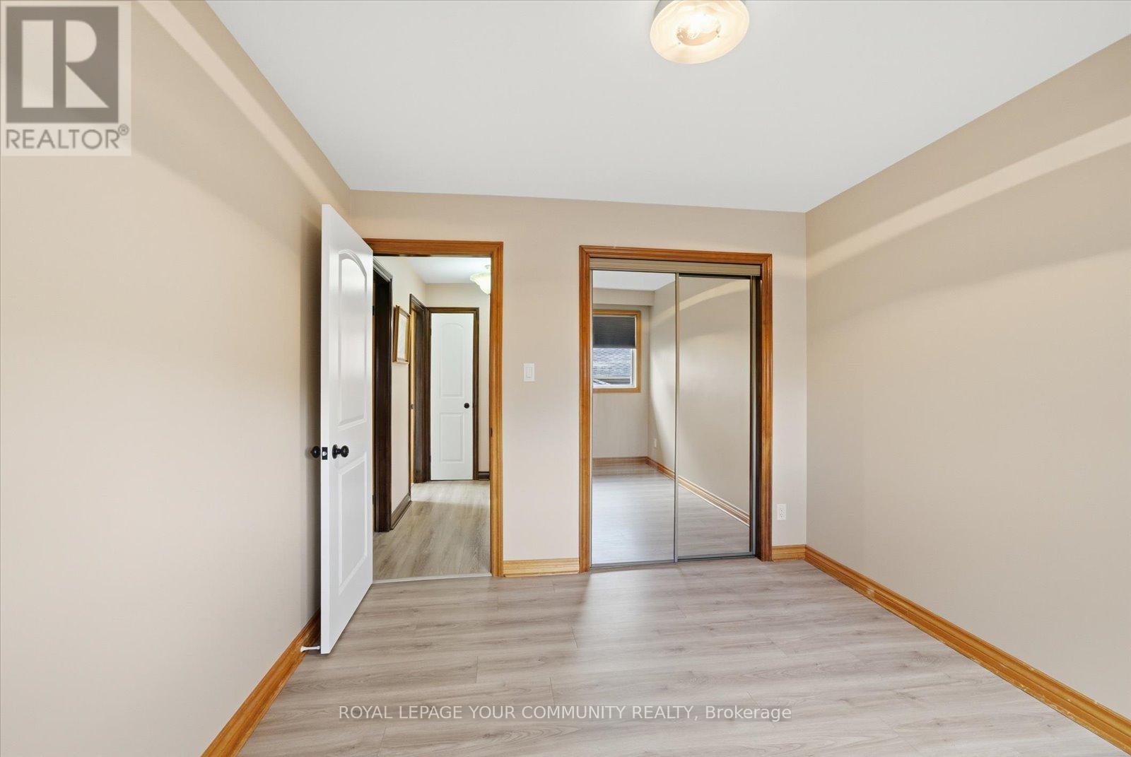 35 Sunvale Drive, Toronto, Ontario  M9R 1Z4 - Photo 21 - W12479287