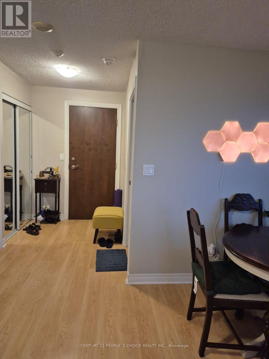 2312 - 310 Burnhamthorpe Road W, Mississauga, Ontario  L5B 4P9 - Photo 7 - W12479328