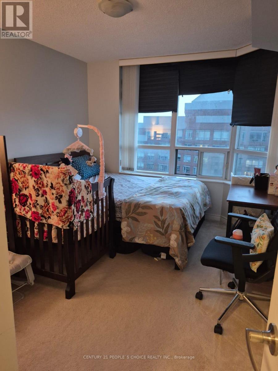2312 - 310 Burnhamthorpe Road W, Mississauga, Ontario  L5B 4P9 - Photo 8 - W12479328