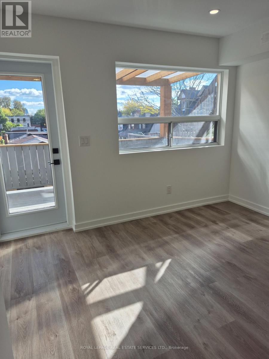 2nd Flr - 1073 College Street, Toronto, Ontario  M6H 1B2 - Photo 11 - C12478980