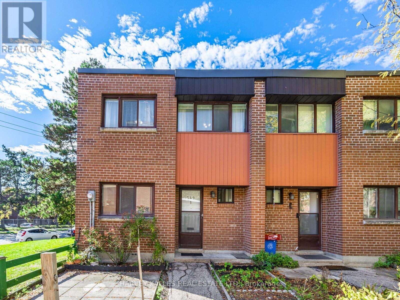 1 - 394 DRIFTWOOD AVENUE, Toronto, Ontario