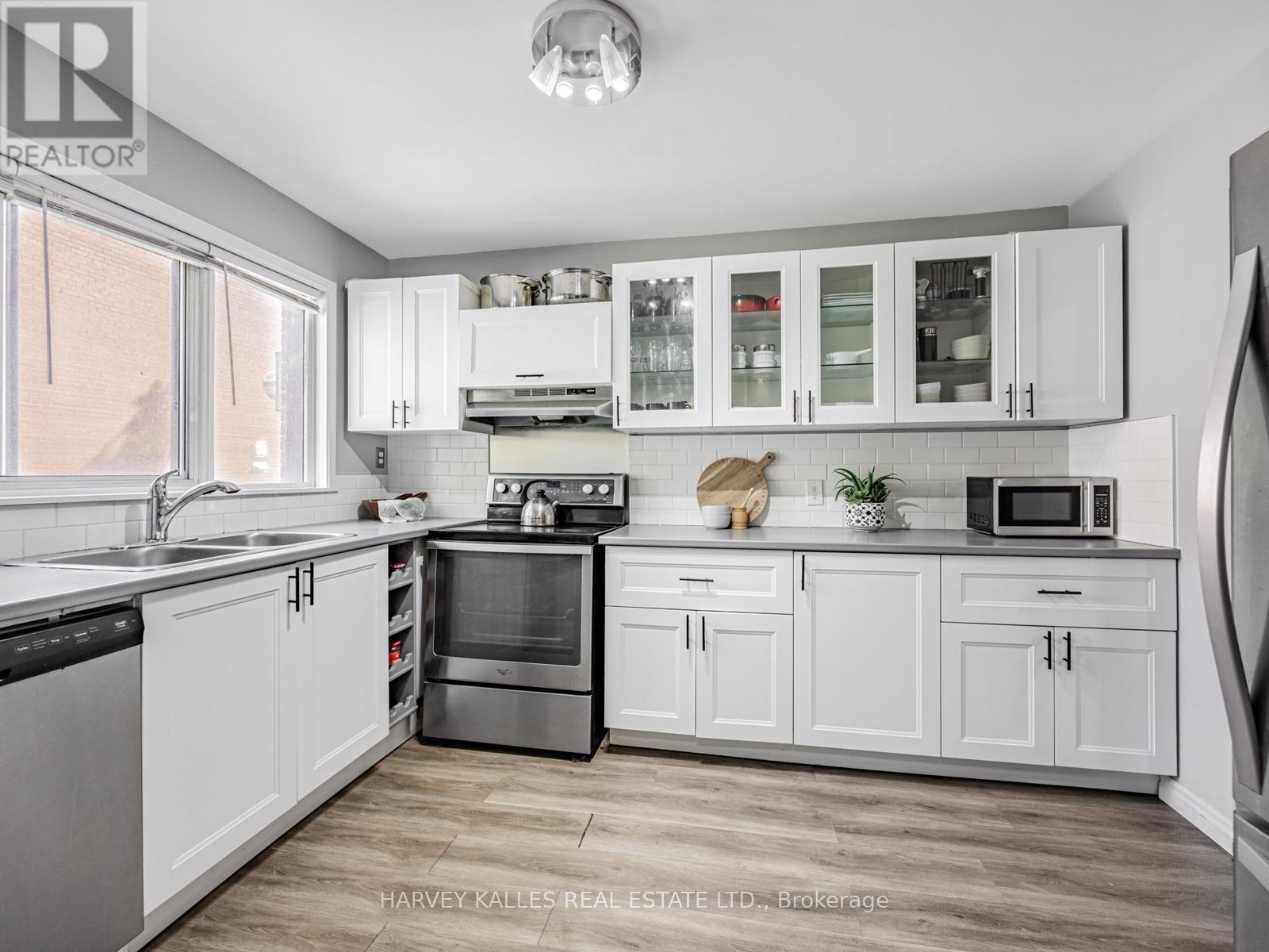 1 - 394 Driftwood Avenue, Toronto, Ontario  M3N 2P2 - Photo 18 - W12479364