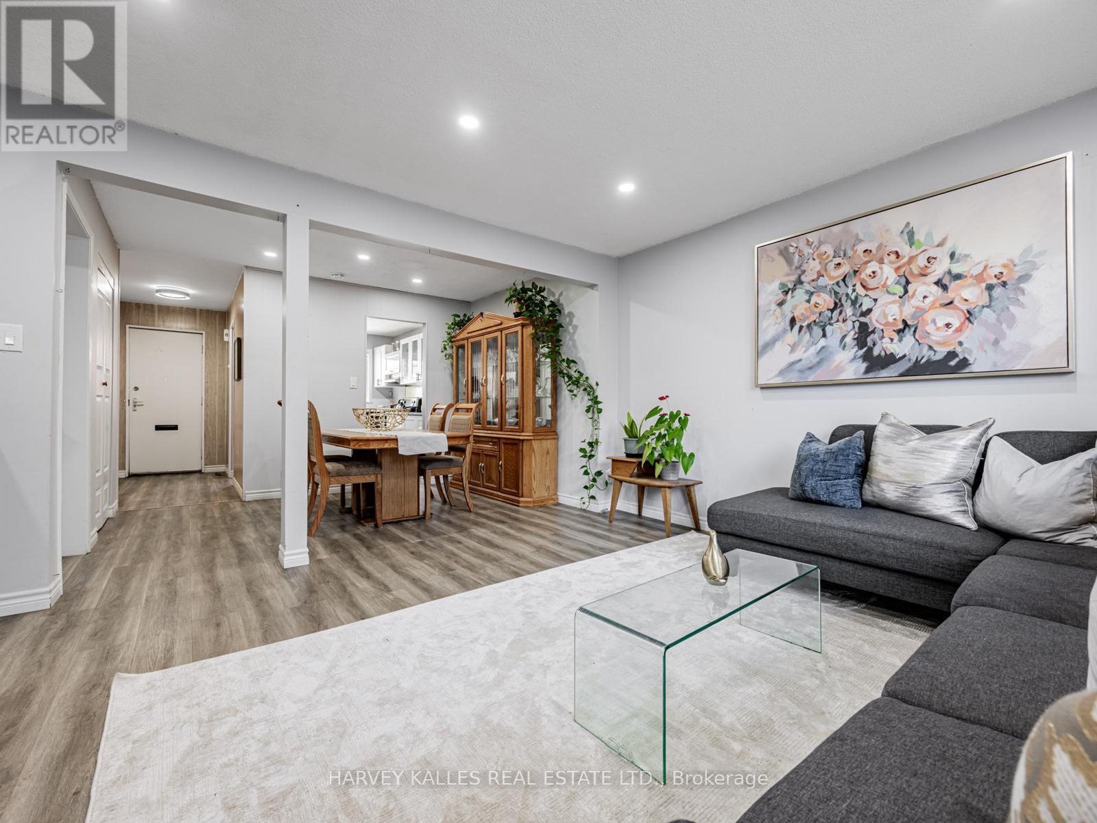 1 - 394 Driftwood Avenue, Toronto, Ontario  M3N 2P2 - Photo 9 - W12479364